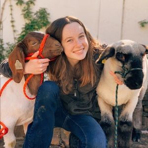 Meet your Posher, Quincy